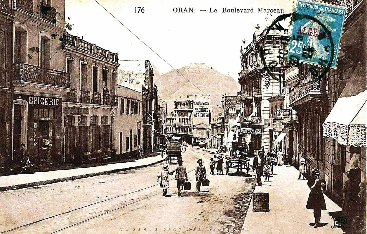 1029- Oran - Boulevard Marceau.jpg